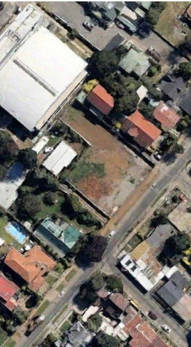 Imagen 2 de 2 de Sitio En Recreo Cercano A Avenida Alemania