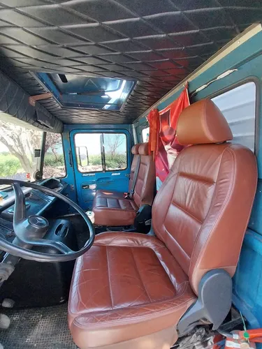 Mercedez Benz 608