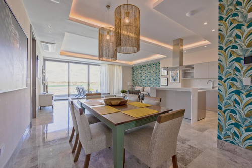 Apartamento Amueblado En Alquiler En Cap Cana, Punta Cana, 2 Habitaciones + Servicio, Terraza Frente Al Lago