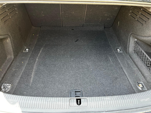 Audi A4 2.0 T Select 190hp Dsg