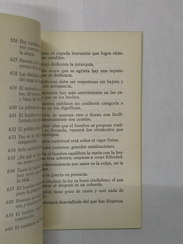 Clepsidra (mil Frases) - Dr. Ignacio Quiroz León (Usado)