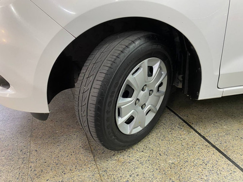 Imagen 10 de 18 de Ford Ka 1.5 4 Ptas C/gnc. Año 2019. Unica Mano