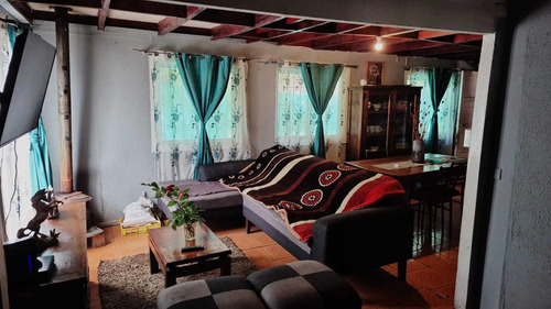 Venta De Amplios Galpones (176993)