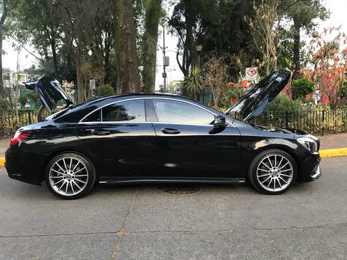 Mercedes-Benz Clase CLA 2.0 250 Cgi Sport At