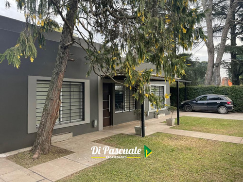 Venta Moderna Casa Quinta Sobre 1.200 M2 - La Reja Norte