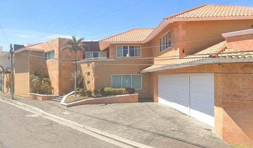 Amplia Casa En Venta En Av. Costa De Oro, Costa De Oro Veracruz, Veracruz. Cmr.