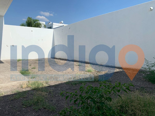 Imagen 10 de 30 de Casa En Venta En Lomas De Juriquilla (nueva)
