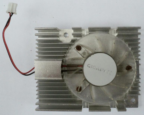 Cooler Ventilador Disipador 6.5 X 5 Cmts. Conector De 2pines