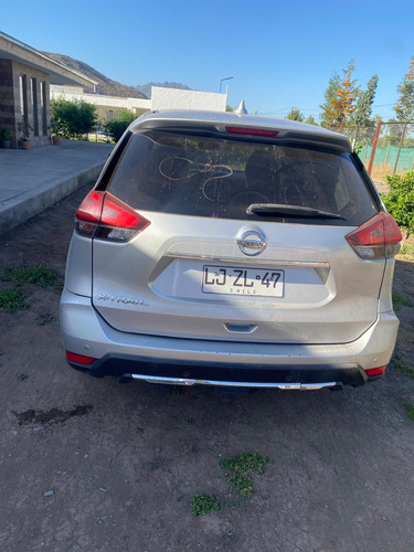 Nissan X-Trail 2.5 Sense Cvt 2F