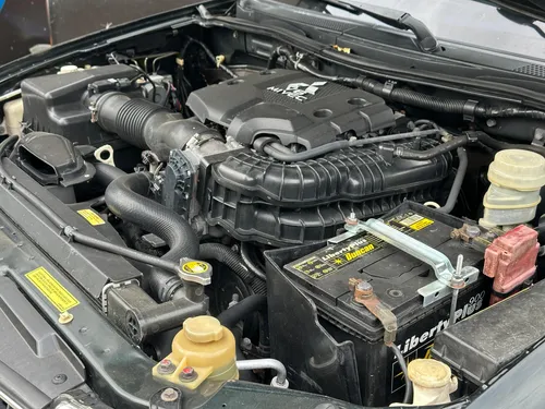 Mitsubishi Montero Sport Glx