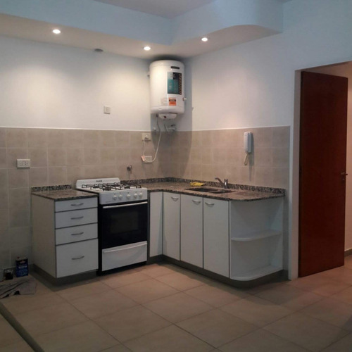 Departamento Totalmente Amoblado - 1 Dormitorio En Merlo Sur Centro Con O Sin Cochera