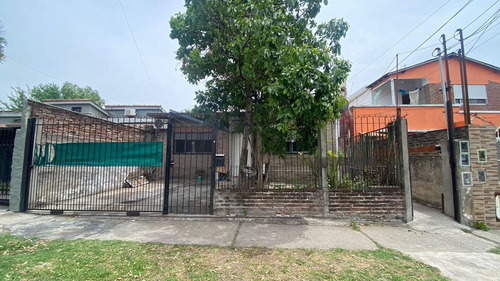 Casa Bloque + Dtos Ideal Inversor Willams C Morris