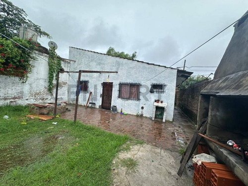 Lote En Venta O Casa A Reciclar Tigre Centro
