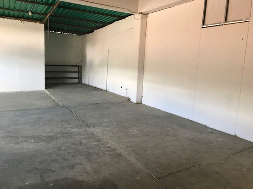 Imagen 7 de 15 de Alquilamos Planta Industrial 132 M2 Urb. Guaicay
