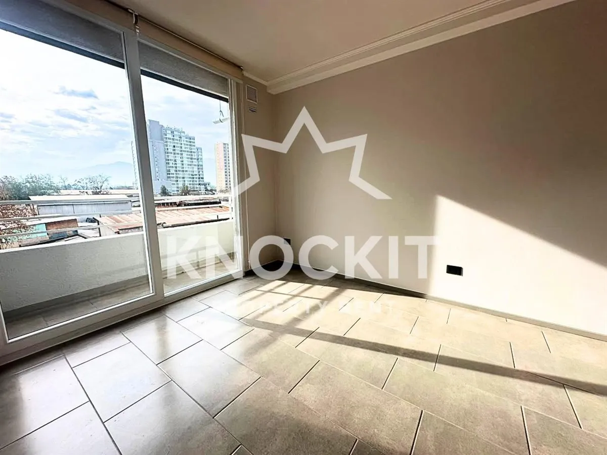 Imagen 5 de 18 de Arriendo Depto Con Balcón Y Bodega 2d1b - Av Cinco Cerrillos