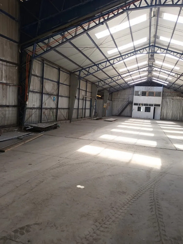 Arriendo Bodega Industrial De 400m2 Útiles En Placilla 
