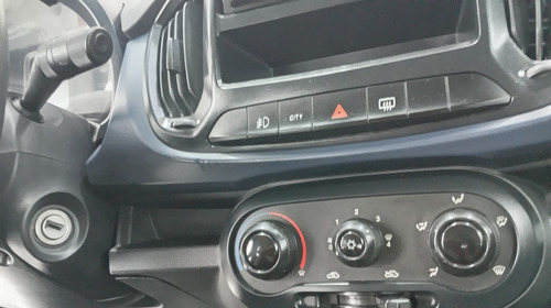 Fiat Uno 1.0 Attractive Flex 5p