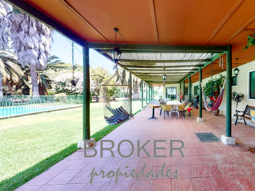 Broker Vende Espectacular Parcela Con Casas En Olmué  
