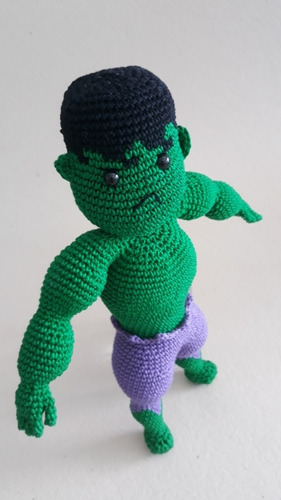 Boneco O Incrível Hulk Em Amigurumi - Crochê