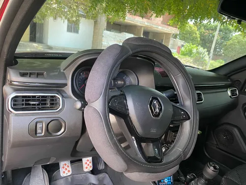 Renault Oroch Mod 2023 Rojo Fuego