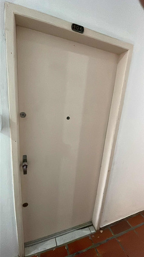 Apartamento Capao Da Canoa 2 Qtos Garagem Mobiliado Ar Cond