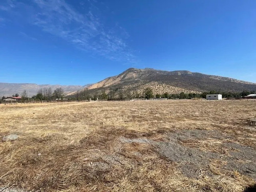 Se Vende Parcela Con 2 Casas Nuevas. Chicauma Lampa 