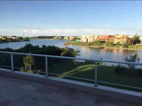 Casa En Venta En Barrio Cerrado San Francisco, Tigre.