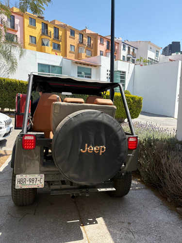Cj5 4 Cilindros, 4x4, 3 Velocidades