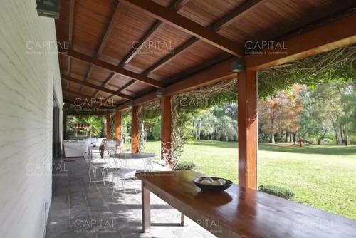 Venta De Mansion En Golf De Punta Del Este