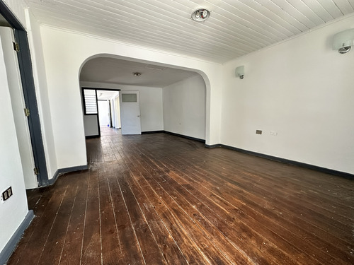Se Vende Acogedora Casa 3d En Comuna De Lo Espejo