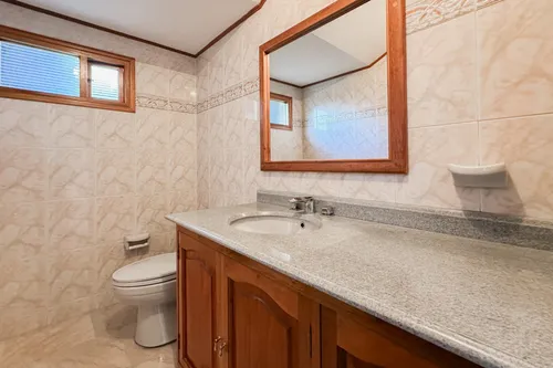 Casa En Arriendo/venta En San José De Bavaria. Cod A7174