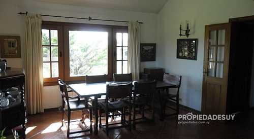 Casa En Venta En Laguna Del Diario!- Ref: 753