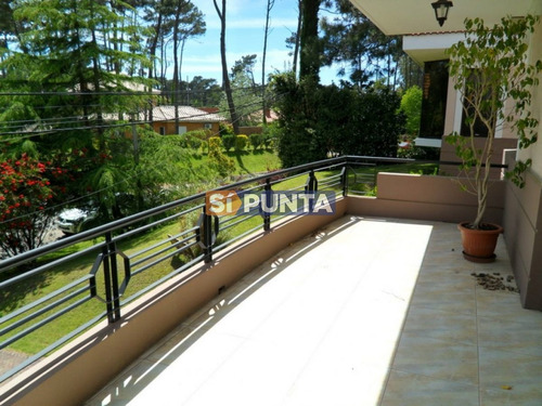Imagen 14 de 14 de Casa Con Piscina Climatizada En Alquiler