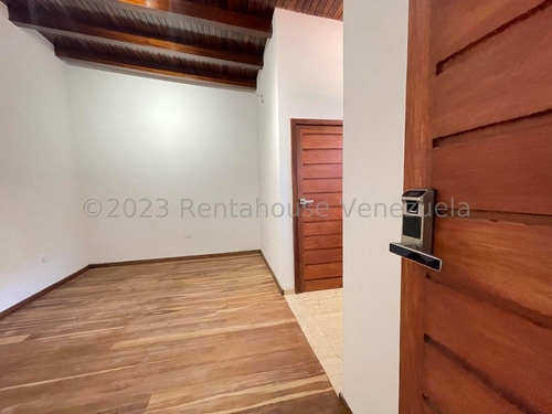 Casa Quinta En Venta A Estrenar Con Piscina Sauna Cancha Excelente Construcción De Poca Data Acabados De Primera Lista Para Decorar A Su Gusto Nela 24-15119