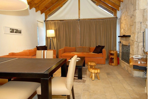Turístico En Venta Ubicado En Cerro Catedral, Bariloche
