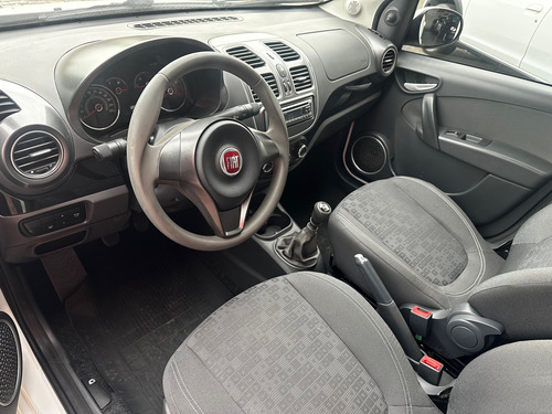 Fiat Palio 1.0 MPI ATTRACTIVE 8V FLEX 4P MANUAL