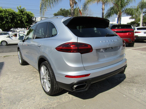 Porsche Cayenne 4.2 Diesel S At