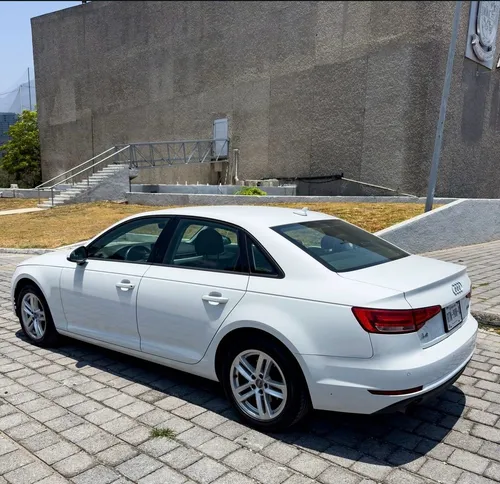 Audi A4 2.0 T Dynamic 190hp Dsg
