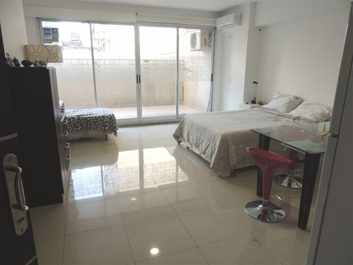 Venta Amplio Departamento Belgrano