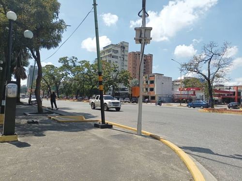 Imagen 12 de 16 de Jorge Febres Vende Casa Comercial En Sector La Seiba Atc-893