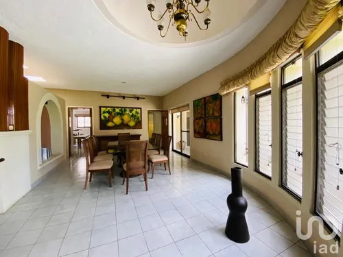 Venta Casa 3 Ambientes Itzimna
