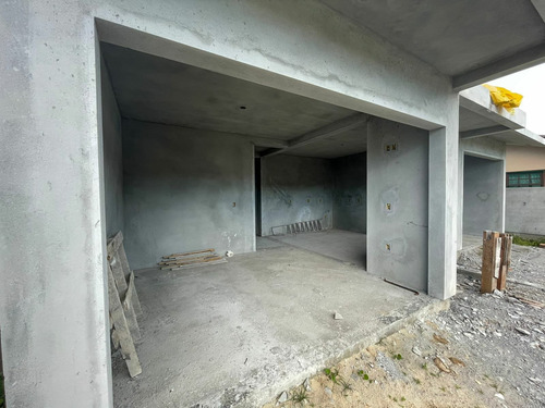 Imagem 9 de 11 de Casa Sobrado À Venda Em Garopaba/sc - Kv729