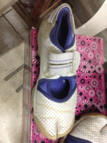 Zapatillas De Mujer 47 Street Usadas 36