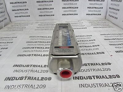 Wallace & Tiernan Flow Meter 5210b02312xxic406sxx New Ssk