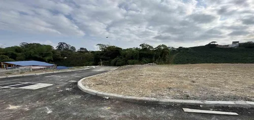 Lote Medianero En Via Altagracia/pereira (279060668).