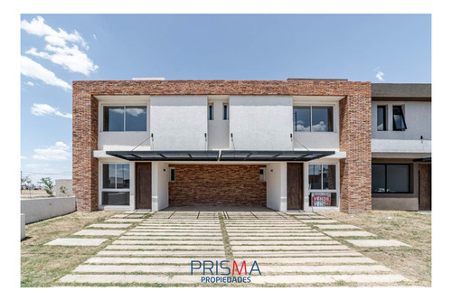 Imagen 21 de 23 de Dúplex En Venta. 3 Dormitorios . Colinas De Manantiales .