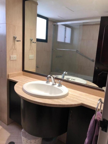 Imagen 10 de 10 de Apartamento En Venta Urb. Las Mercedes C-19560