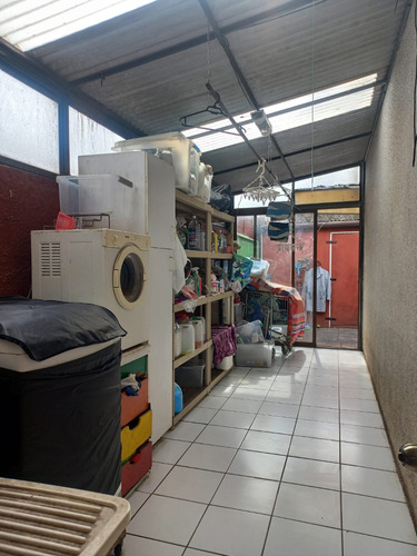 Rebajada!! Con Excelente Distribución