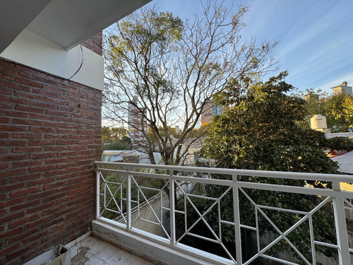 Departamento 2 Ambientes Con Balcon- Excelente Ubicacion