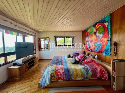 Sector El Mauco, Las Gaviotas. Casa Con Vista A Concón
